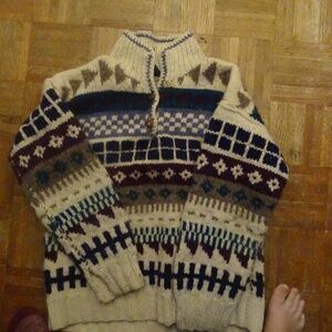 RARE UNISEX OPEN COUNTRY 100% WOOL ECUDARIAN VINTAGE SWEATER